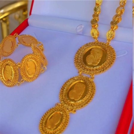 طقم جنزير اونصة السبلة( عقد جنزير واسوارة)