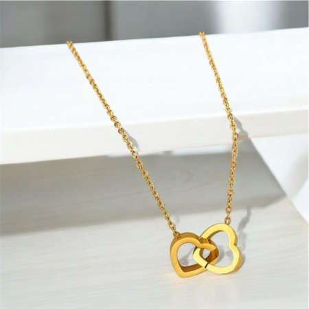 عقد القلوب المميز