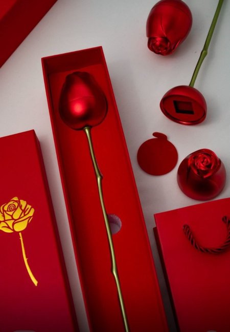 تغليف وردة التوليب(غير شامل السنسال )