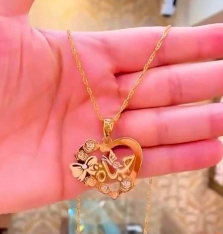 اسم بداخل قلب