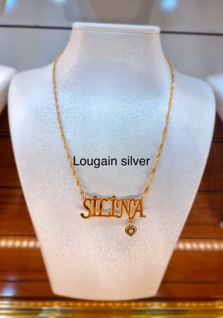 تصميم اسم مع قلب نازل