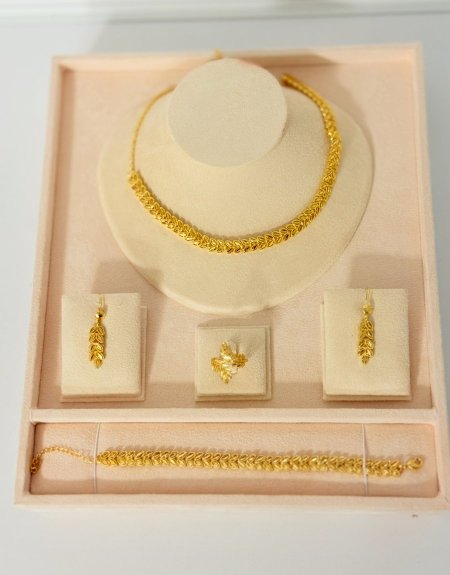 طقم سبله ( سنسال واسواره وحلق وخاتم )