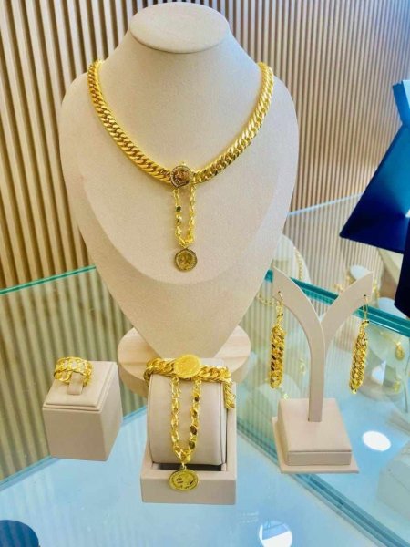 طقم الجنزير الليرة المميز